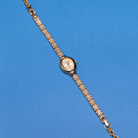 Vacation Mode Watch Choker