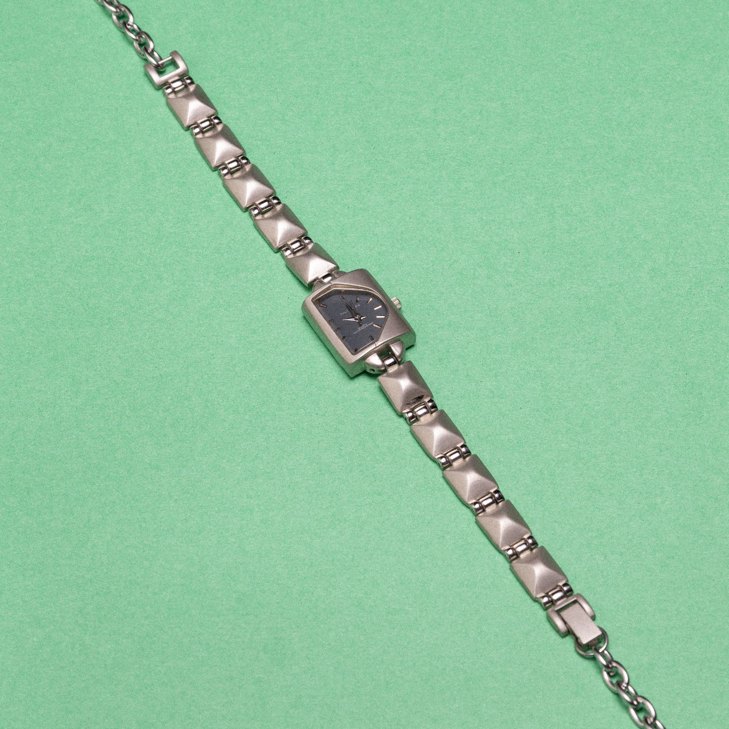 Cool Summer Watch Choker