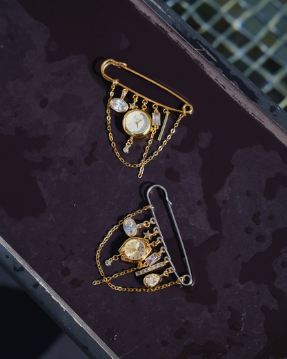 La Isla Brooch