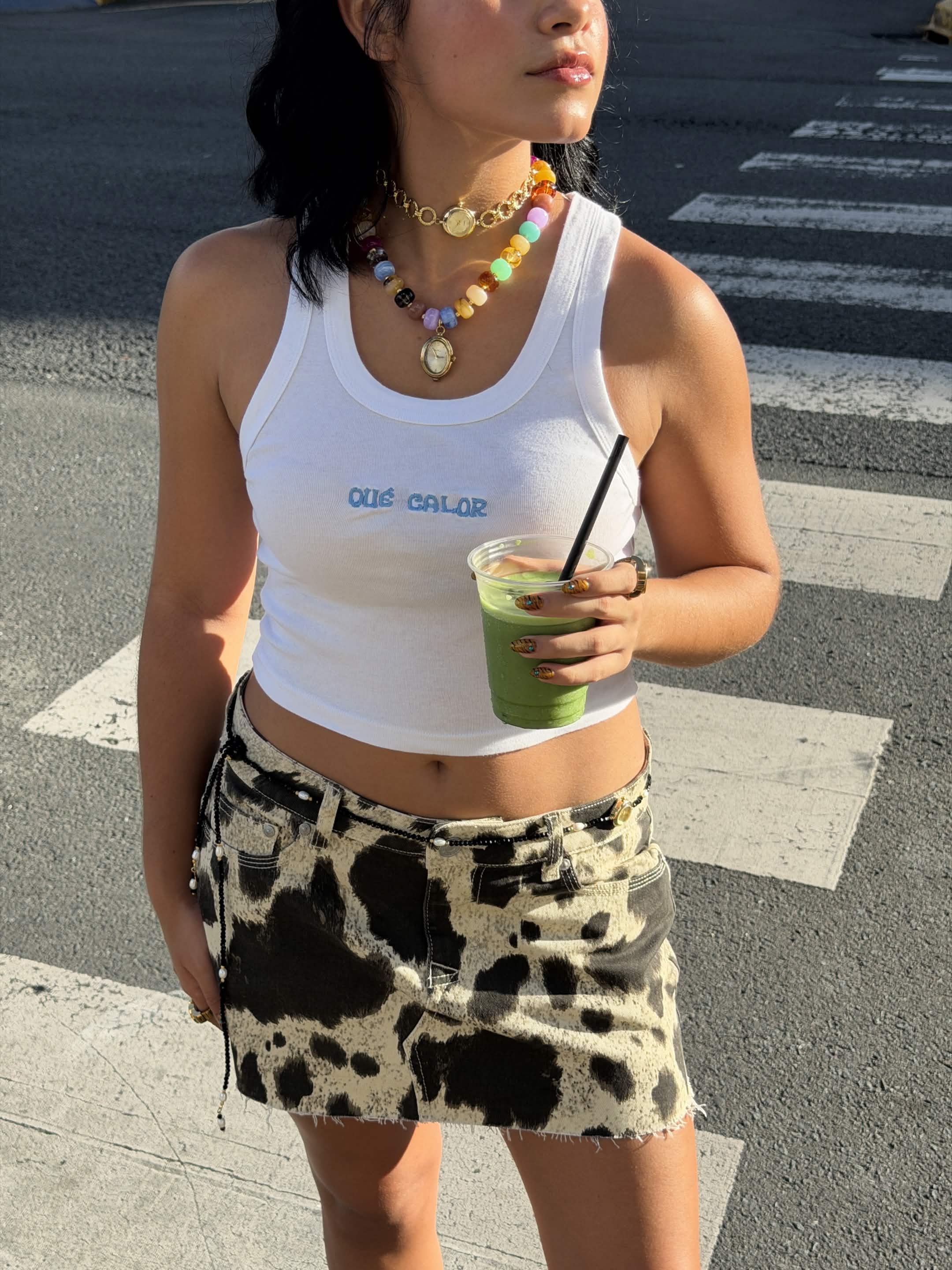 Client styling Calipso, Luna, Alba Black and the Qué Calor Tank Top